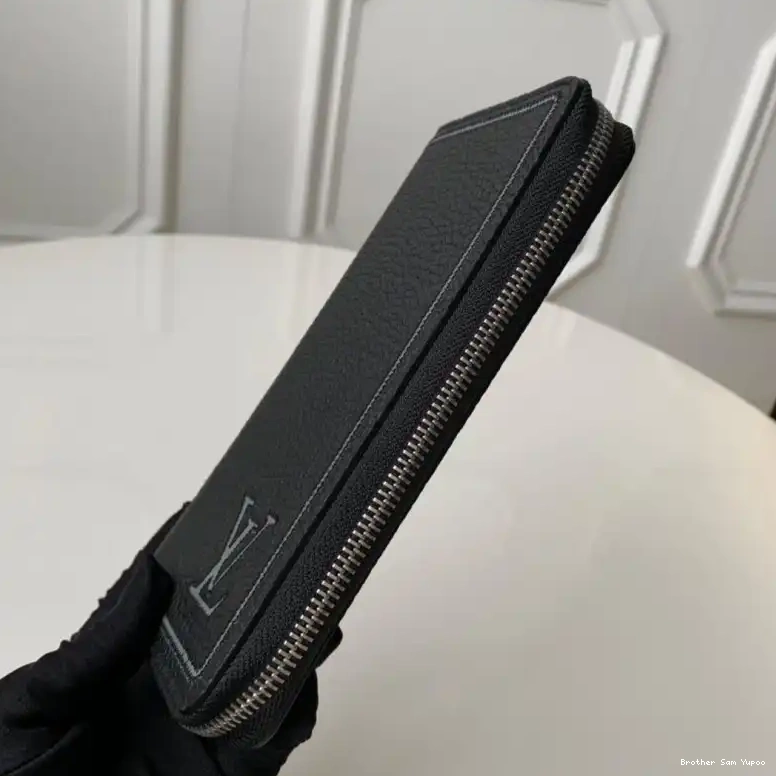 Brother Sam Yupoo 19B5790086 LV Bags 0808